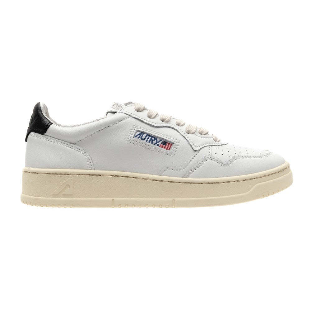 Autry Medalist Low Leather Snekars
